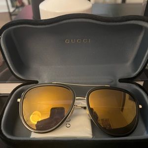 Gucci Aviator Sunglasses
